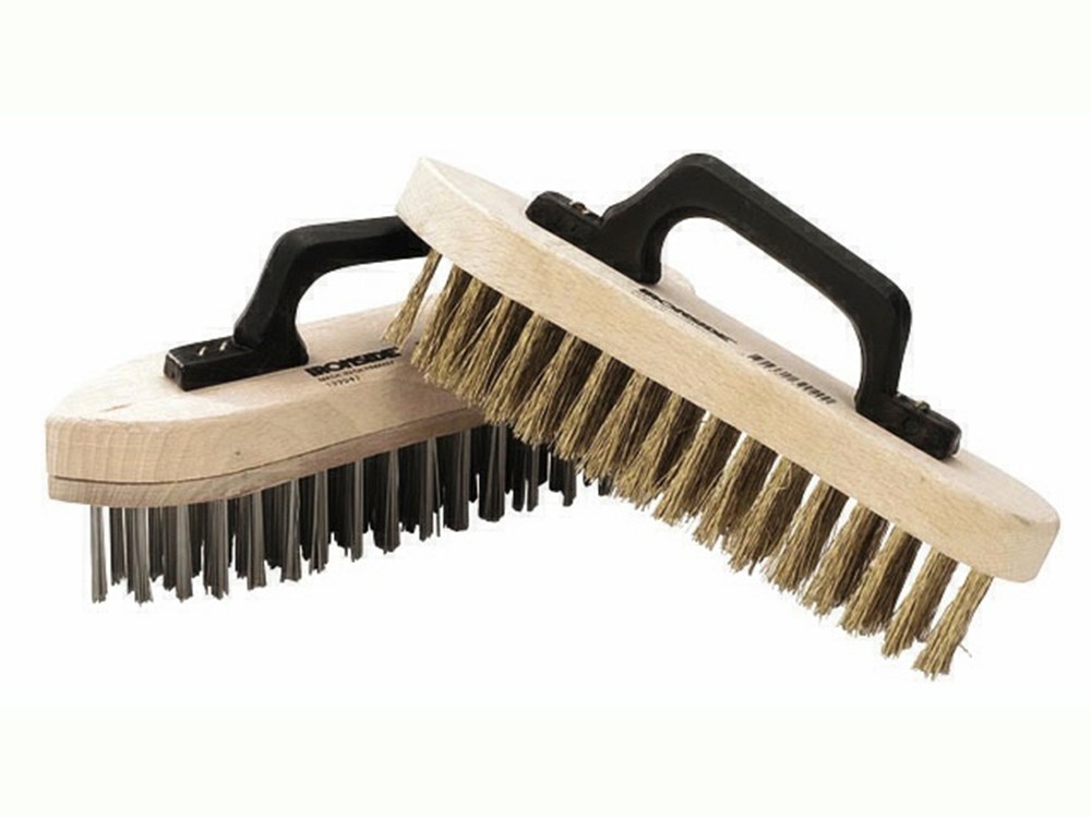 BROSSE AVEC POIGNEE 5 RANGS FIL LAITON 0,30MM