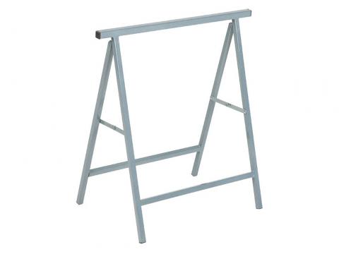 TRETEAU EN METAL TRES SOLIDE