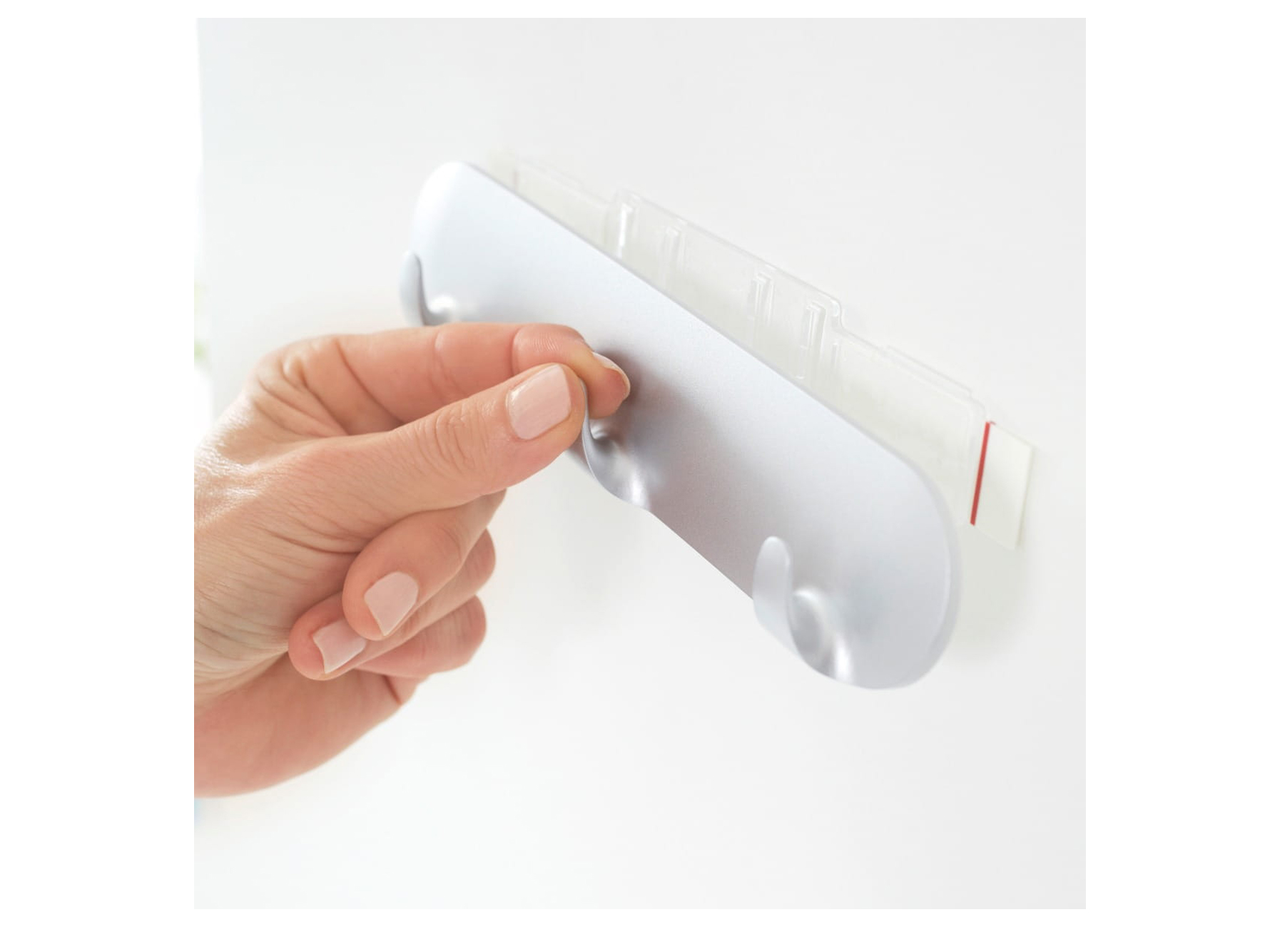 TESA POWERSTRIPS MULTI-CROCHET AVEC 4 STRIPS CHROME MAT