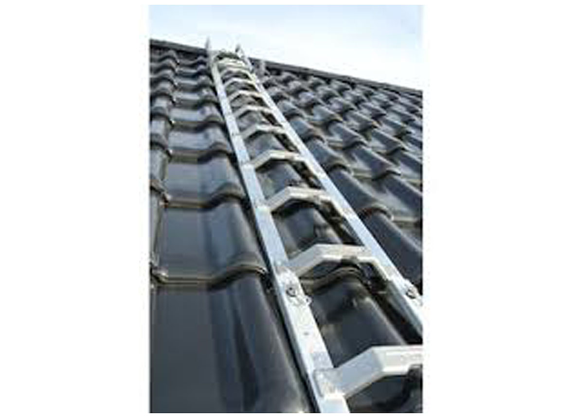 ALTREX ECHELLE DE TOIT 2M