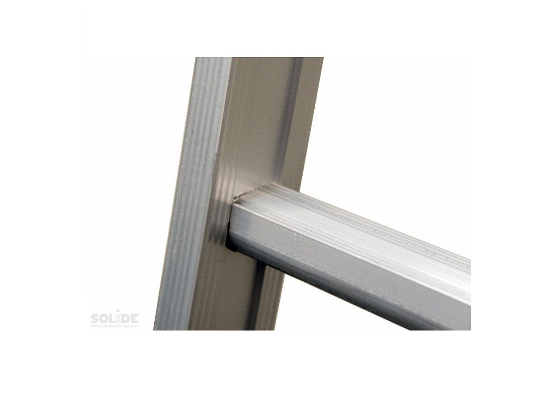 SOLIDE ECHELLE COULISSANTE TRANSFORMABLE 3X14