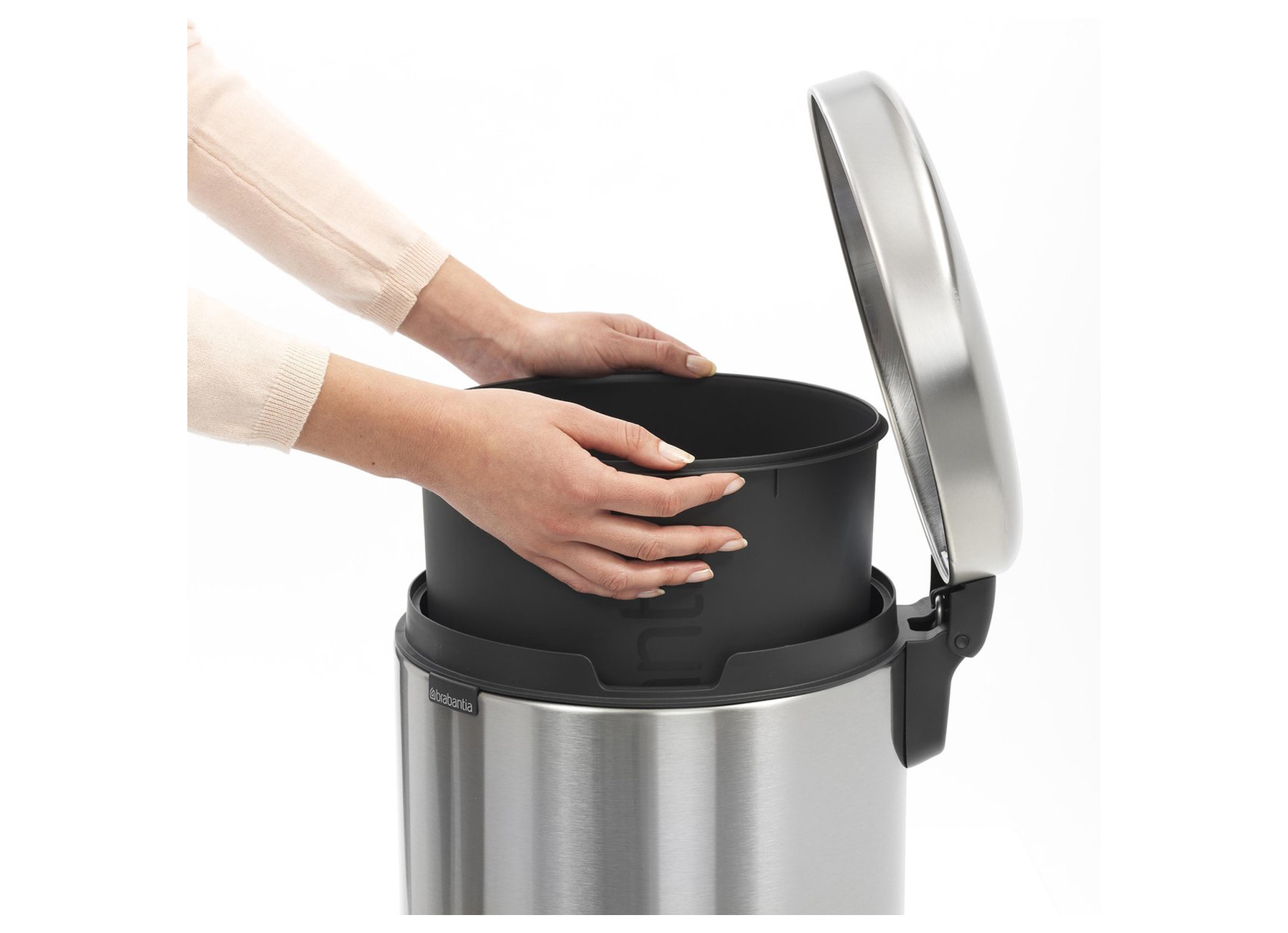 BRABANTIA POUBELLE A PEDALE NEWICON 20L MATT STEEL FINGERPRINT PROOF