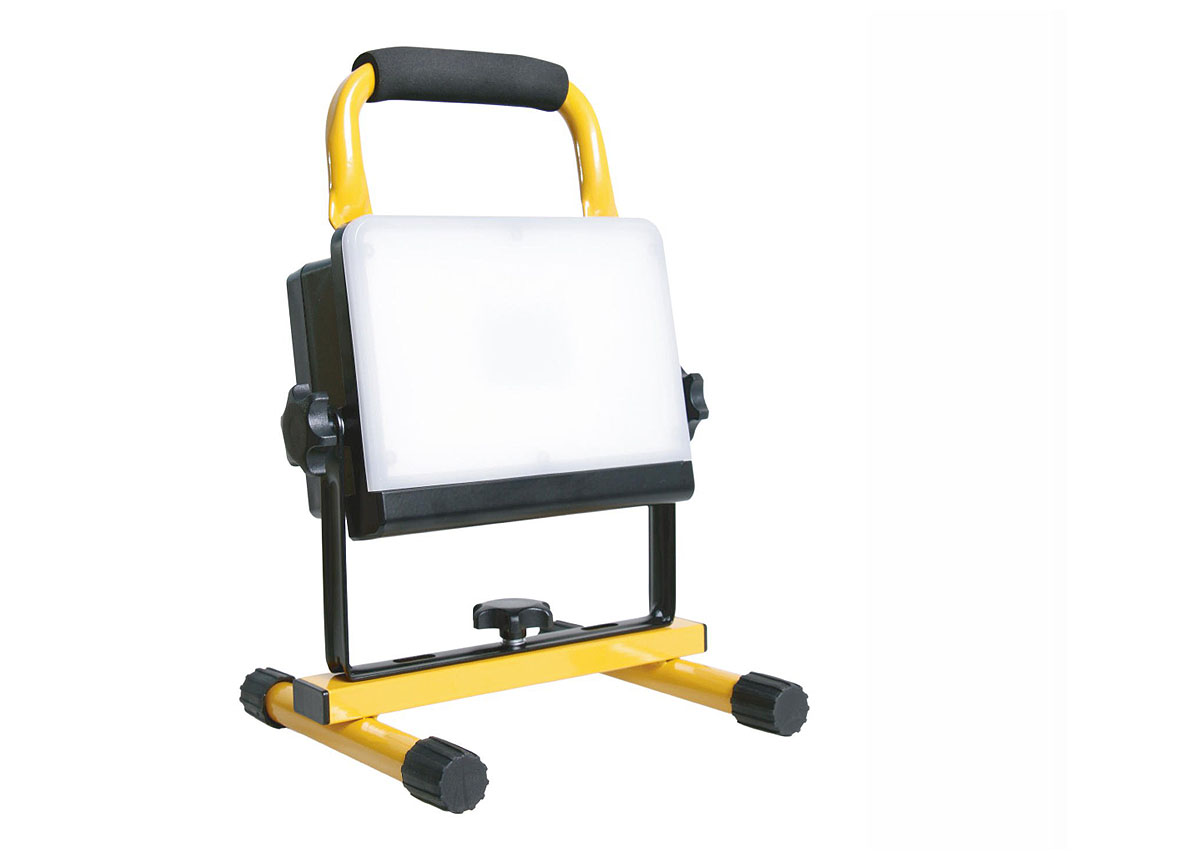 PROFILE PROJECTEUR DE CHANTIER LED RECHARGABLE AVEC HAUT-PARLEUR BLEUTOOTH 15W