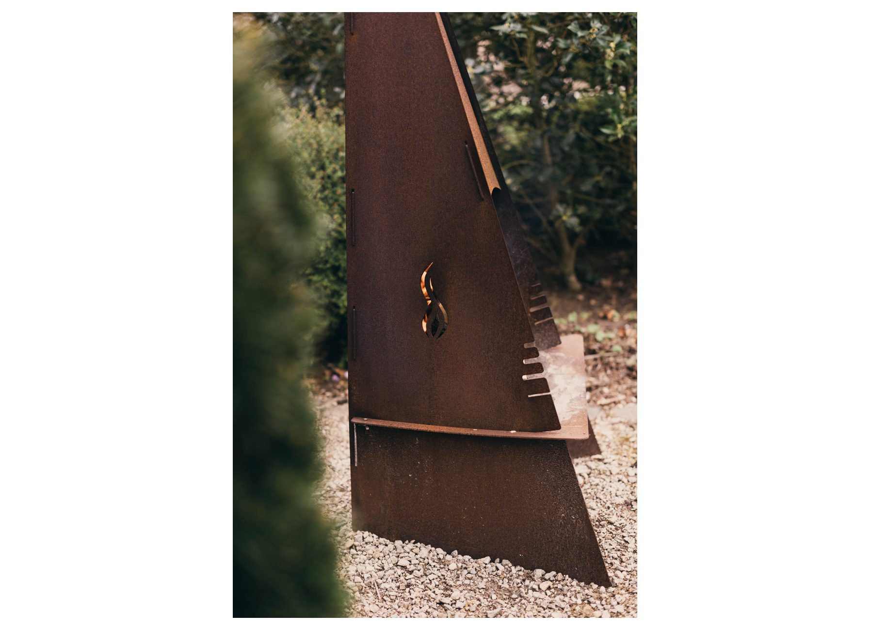 FOYER DE JARDIN TRIA ACIER CORTEN