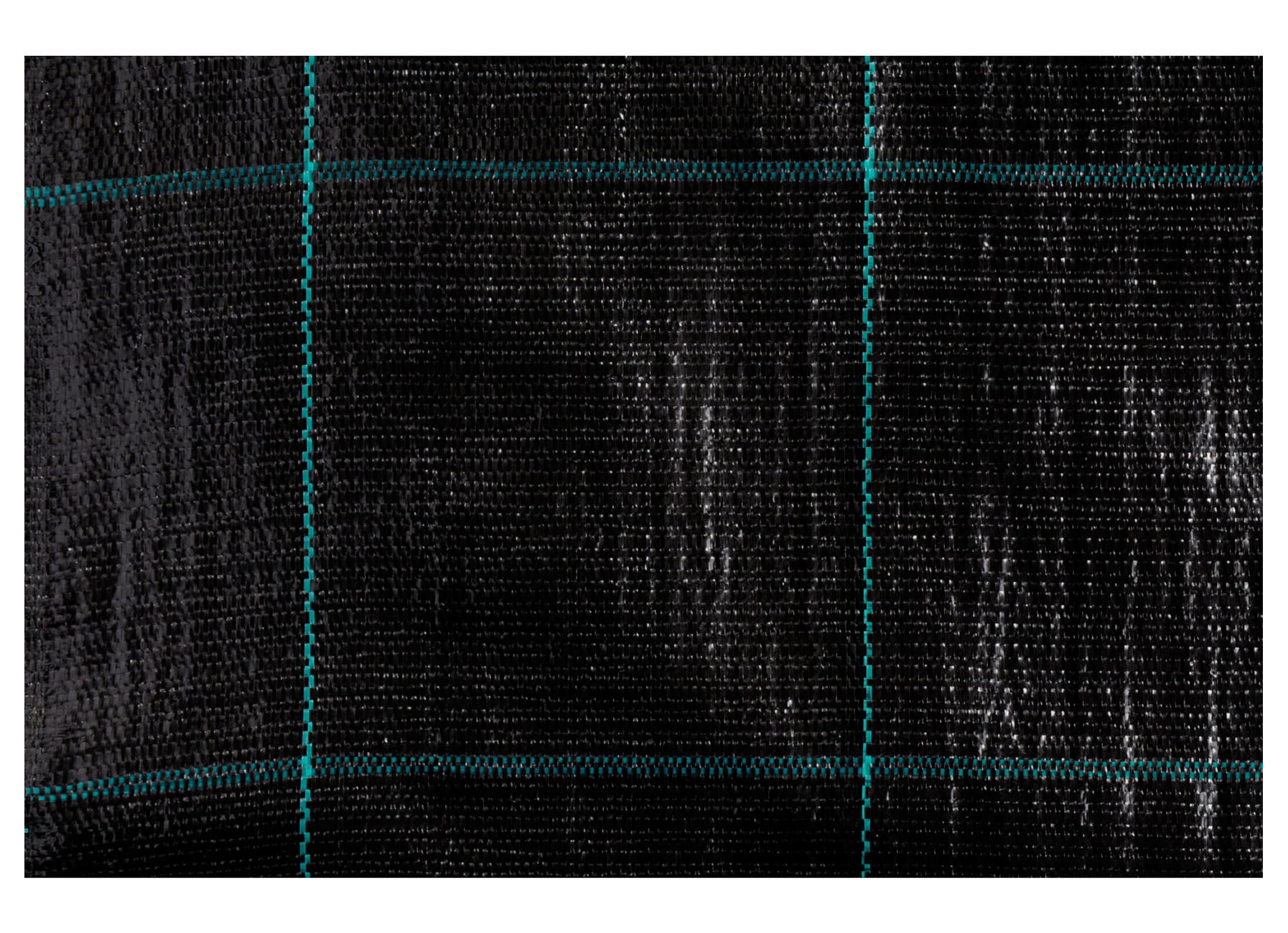TOILE ANTI-RACINE POUIR GAZON ARTIFICIEL 100G/M2 1.05X25M