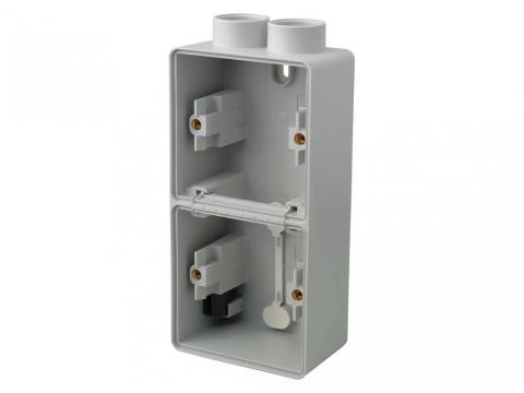 NIKO HYDRO BOITIER DOUBLE EN SAILLIE VERTICAL 2 ENTREES M20 GRIS