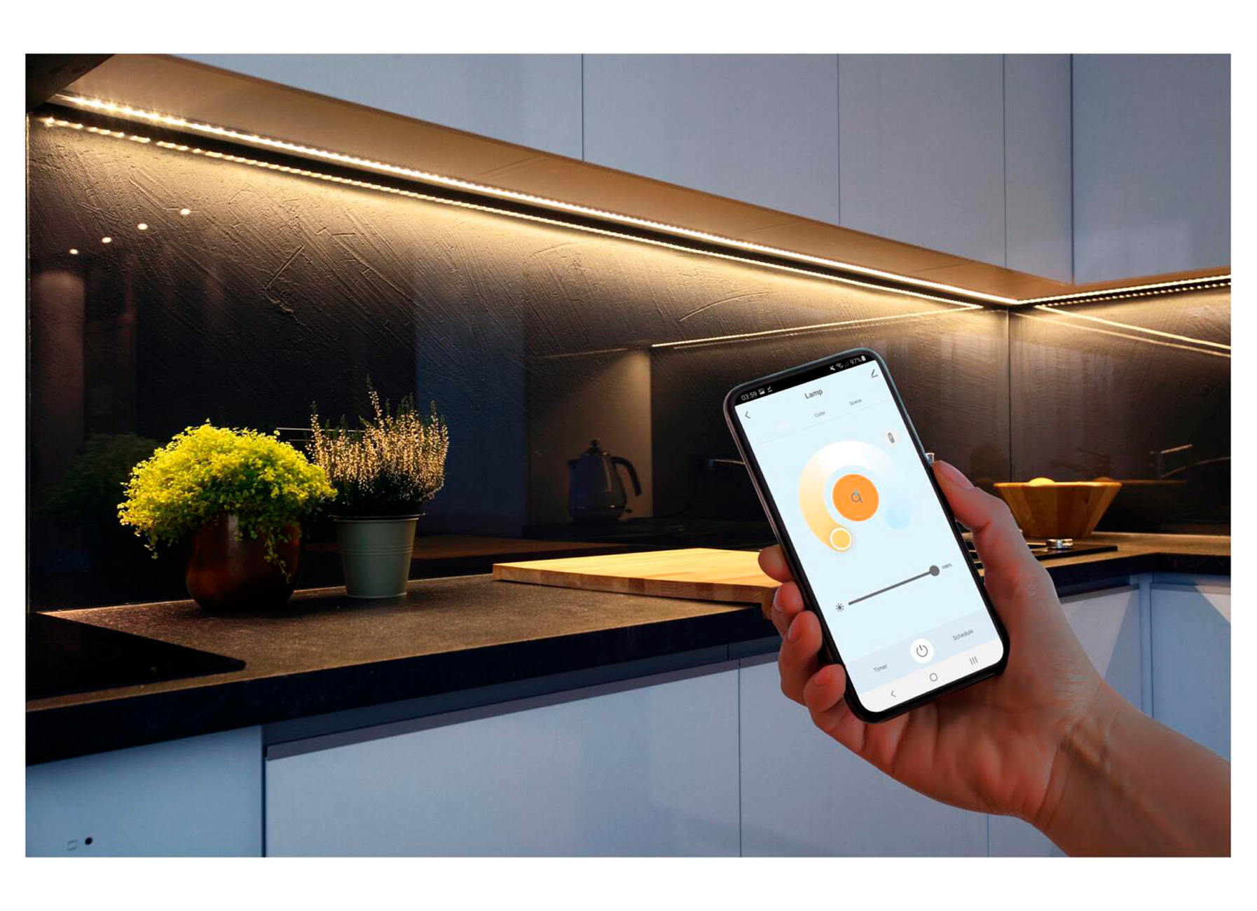 QNECT BANDE LED INTELLIGENTE MULTICOULEUR RGB 2M