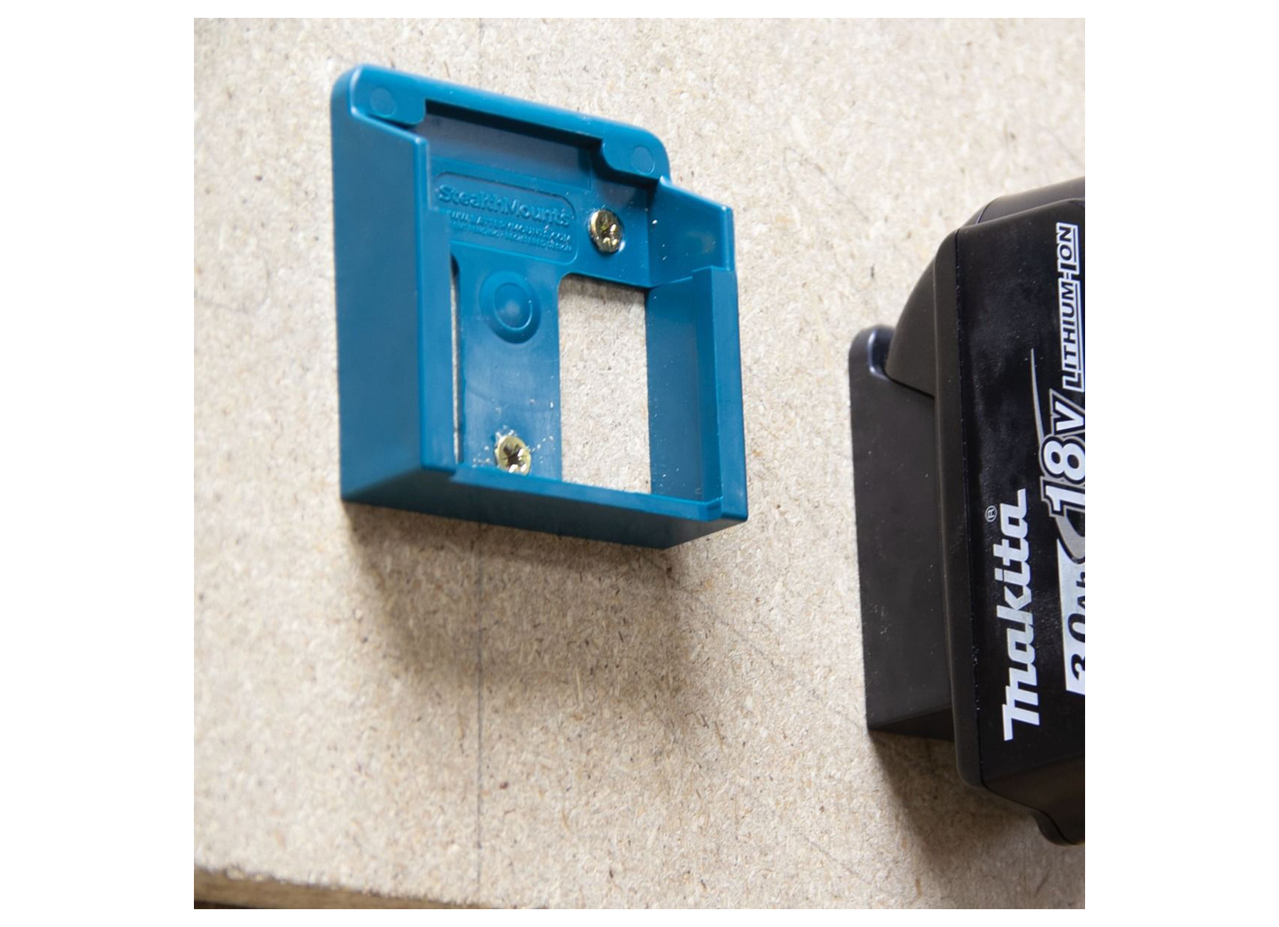 STEALTHMOUNTS ACCUHOUDER MAKITA 18V LXT BATTERIJEN BLAUW (6 PACK)