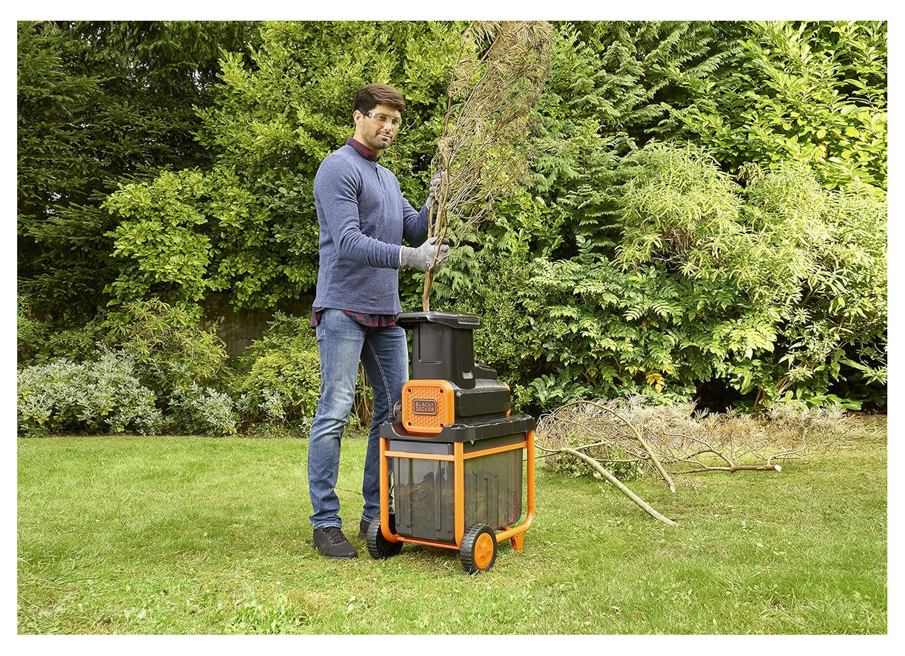 BLACK & DECKER BROYEUR 2800W 45L BEGAS5800-QS