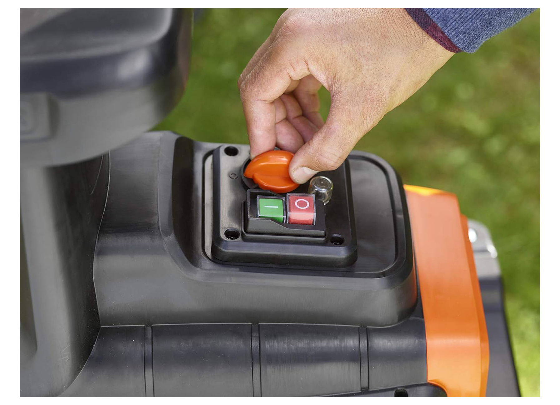 BLACK & DECKER BROYEUR 2800W 45L BEGAS5800-QS