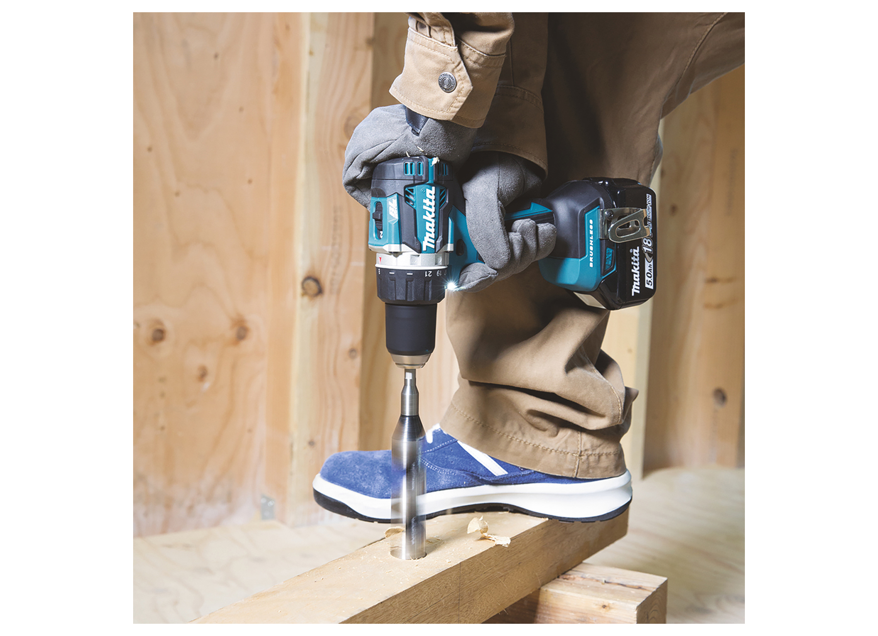 MAKITA PERCEUSE-VISSEUSE 18V DDF484Z