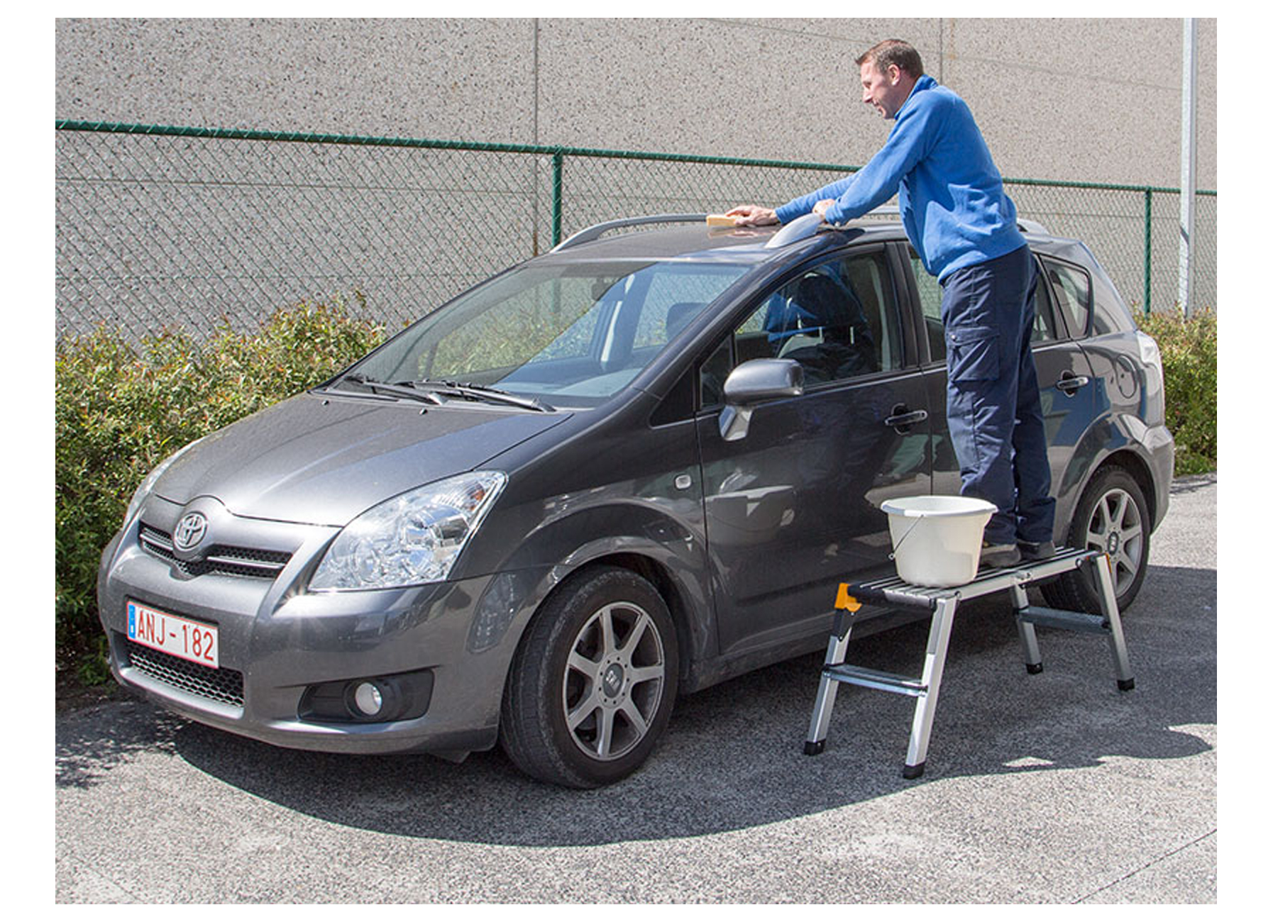 WERKPLATFORM STAND UP ALUMINIUM 50.5X130X49.7CM
