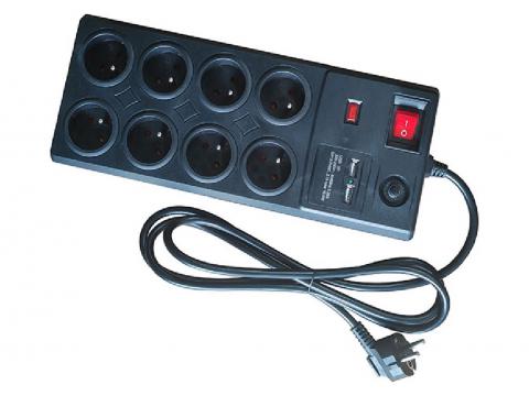 MEERVOUDIG STOPCONTACT MET SNOER 2M 8V + 2 USB