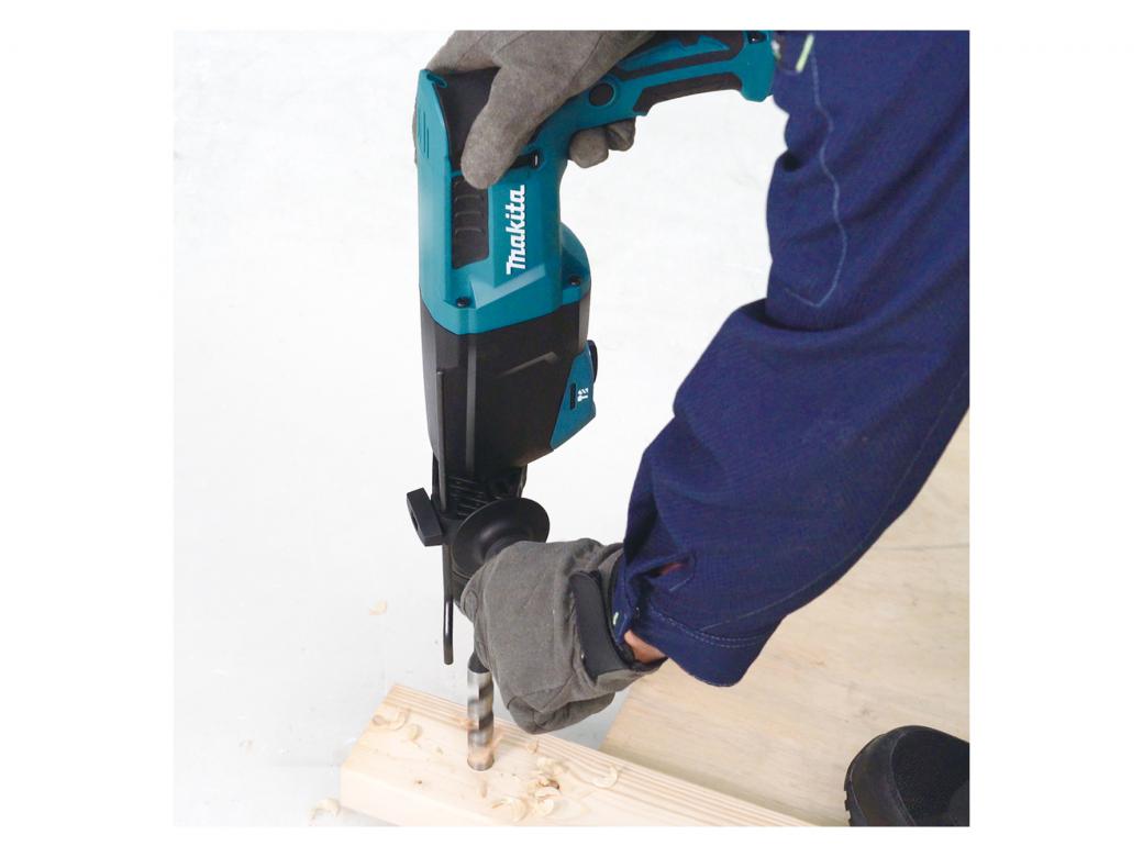 MAKITA MARTEAU-PERFORATEUR SDS+ 800W HR2670FT + ENSEMBLE DE 17 FORETS/BURINS