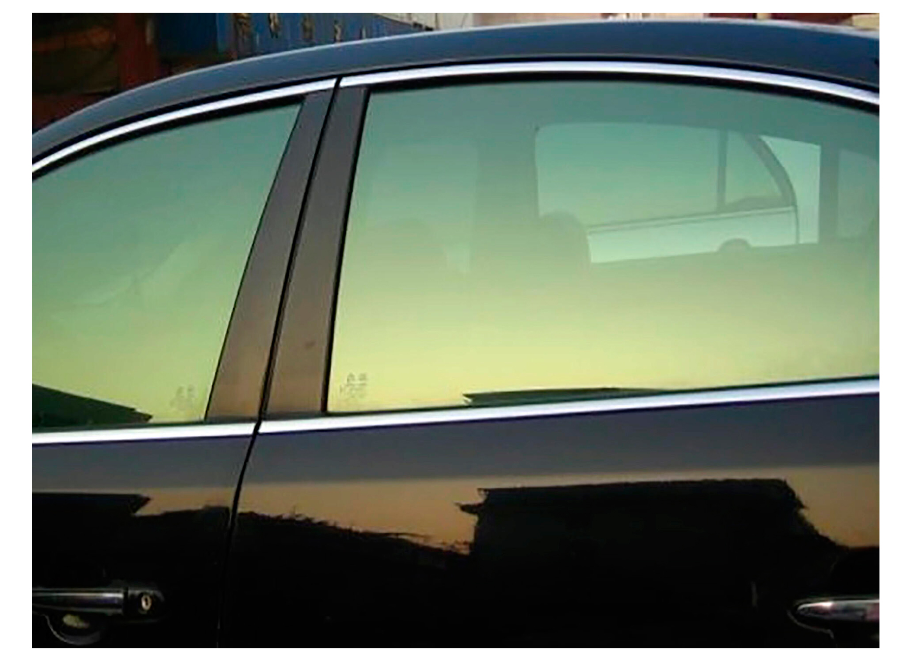 SUN PROTECTION FILM SOLAIRE ASSOMBRISSANT