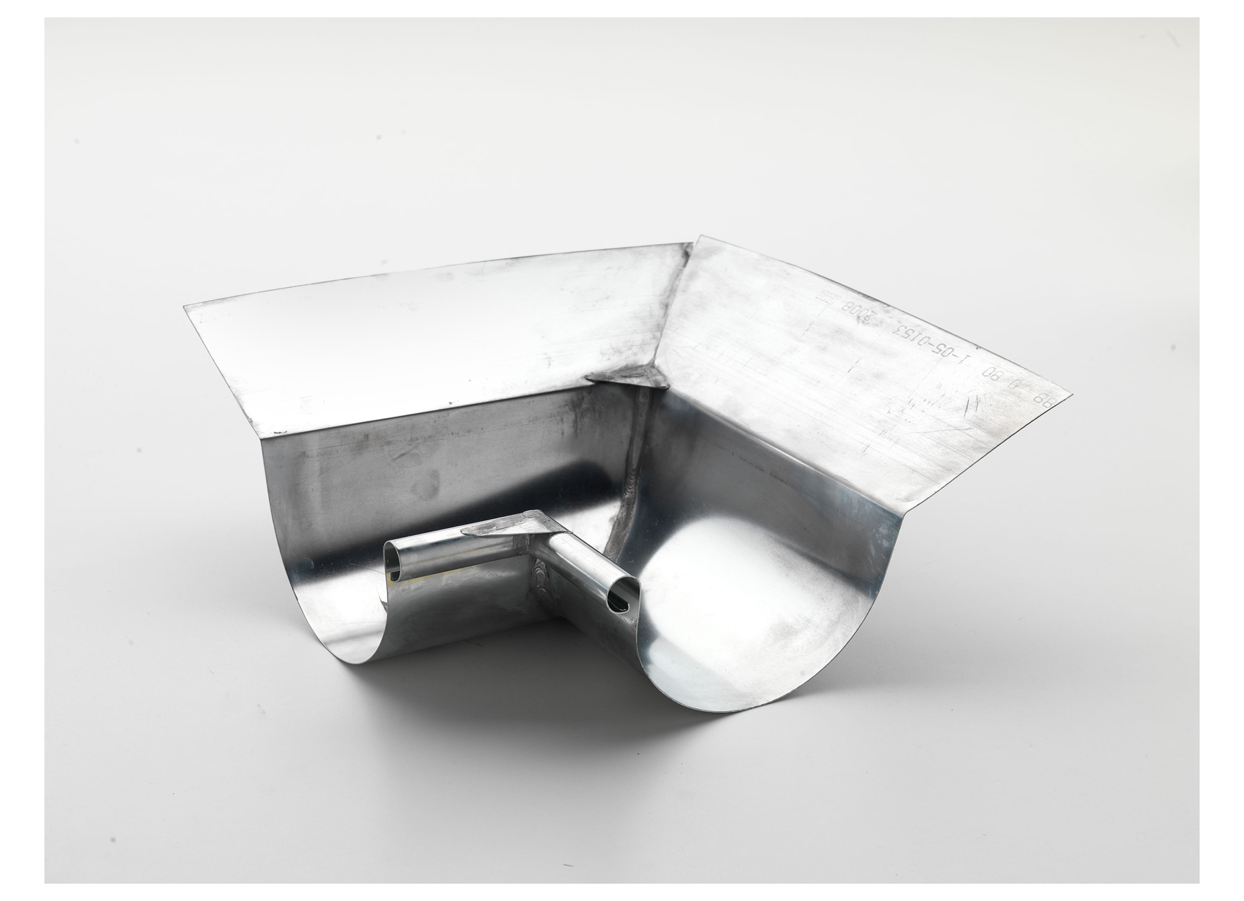 ANGLE INTERIEUR AVEC BAVETTE POUR GOUTTIERE DEMI-RONDE