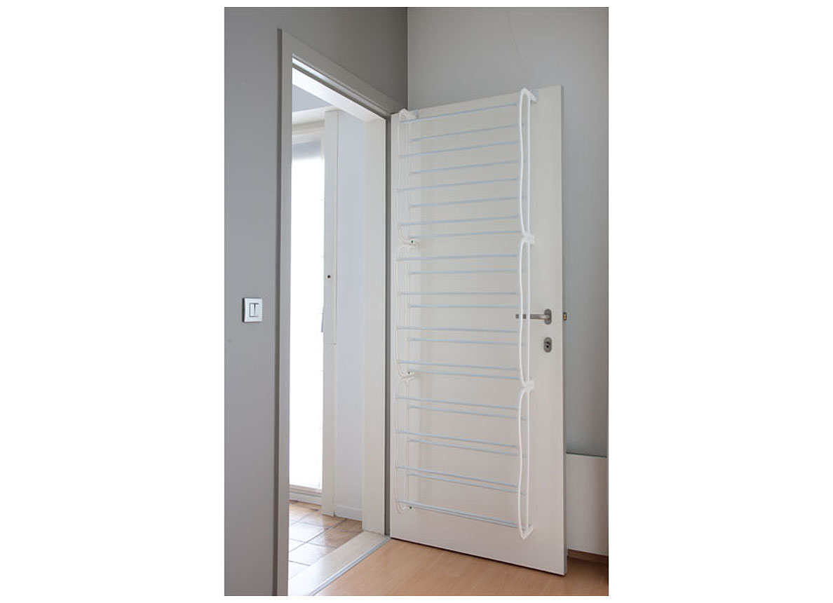 REPOSE SOULIERS MODELE DE PORTE BLANC