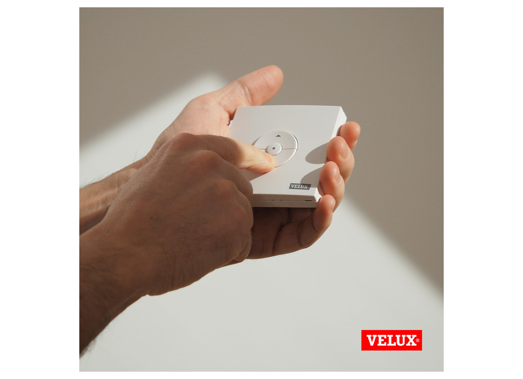 VELUX INTERRUPTEUR UNIVERSEL MURAL KLI310